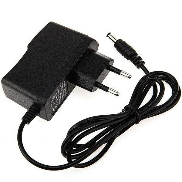 12 VOLT 5 AMPER ADAPTÖR (5.5X2.5 MM JACK)
